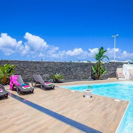 Willa Playa Blanca Sleeps 6 Pool Air Con Wifi Playa Blanca (Lanzarote)
