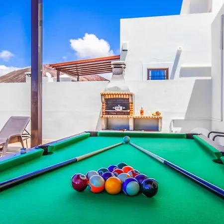 Willa Playa Blanca Sleeps 6 Pool Air Con Wifi *