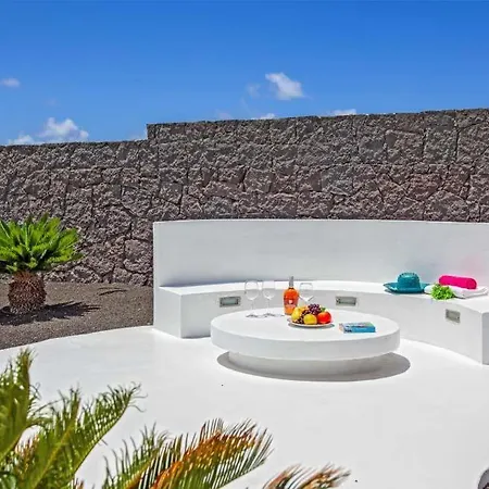 Playa Blanca Sleeps 6 Pool Air Con Wifi Playa Blanca (Lanzarote)